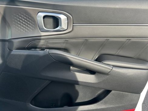 Used 2023 Kia Sorento SX image 25