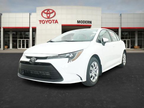 New 2026 Toyota Corolla LE image 4
