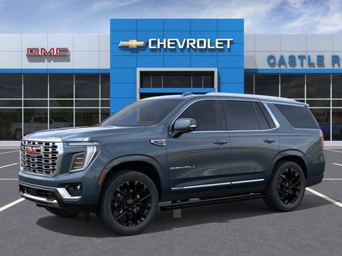 New 2026 GMC Yukon Denali w/ Denali Reserve Package AWD/4WD image 2
