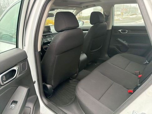 Used 2023 Honda Civic EX image 9