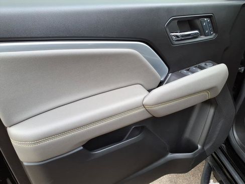 Certified 2024 Chevrolet Colorado ZR2 w/ ZR2 Convenience Package III image 14