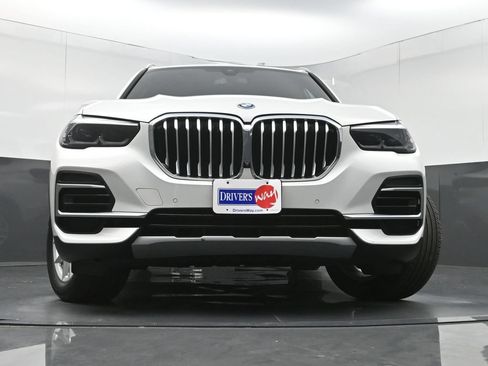 Used 2022 BMW X5 xDrive45e w/ Climate Comfort Package AWD/4WD image 27