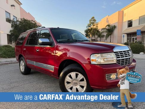 Used 2014 Lincoln Navigator 4WD image 25