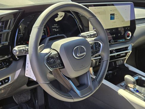 New 2026 Lexus RX 350 FWD image 11