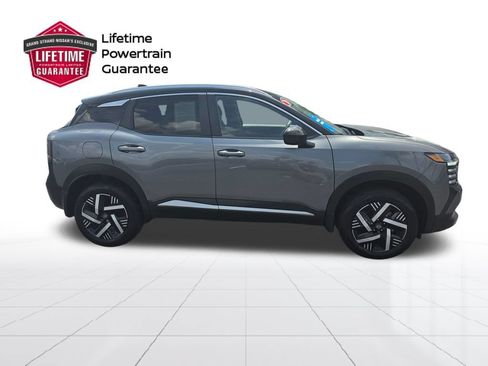 Certified 2026 Nissan Kicks SV FWD image 6