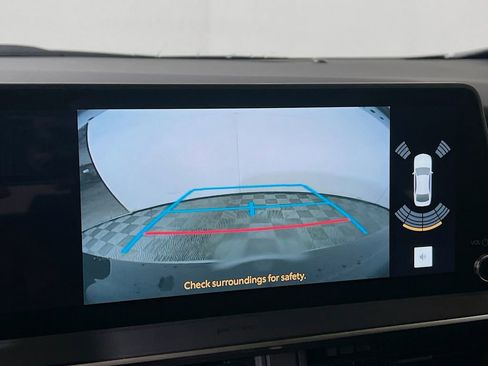 New 2026 Toyota Prius Plug-In Hybrid FWD image 12