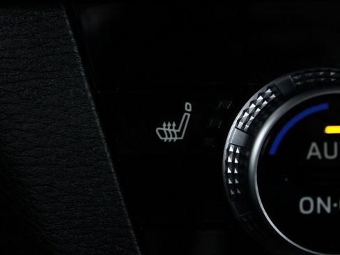 Used 2024 Mitsubishi Outlander SE FWD image 27