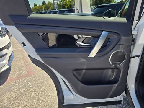 Used 2025 Land Rover Discovery Sport S AWD/4WD image 15