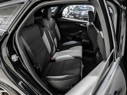 Used 2017 Ford Focus ST FWD image 33