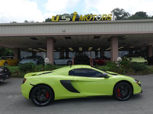 Used 2016 McLaren 650S Spider image 2