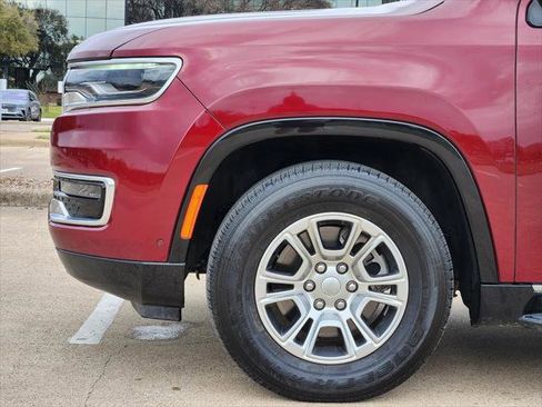 Certified 2024 Jeep Wagoneer L 2WD w/ Convenience Group I image 8