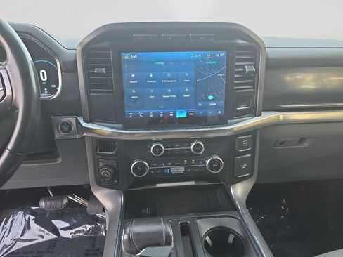 Used 2022 Ford F150 Lariat w/ Equipment Group 502A High AWD/4WD image 17