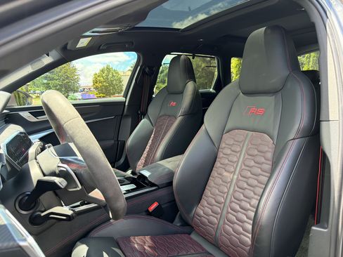 Used 2024 Audi RS 6 performance AWD/4WD image 86