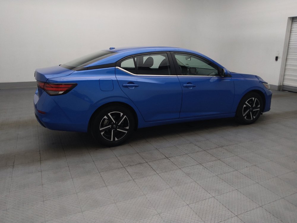 Used 2025 Nissan Sentra SV FWD image 10