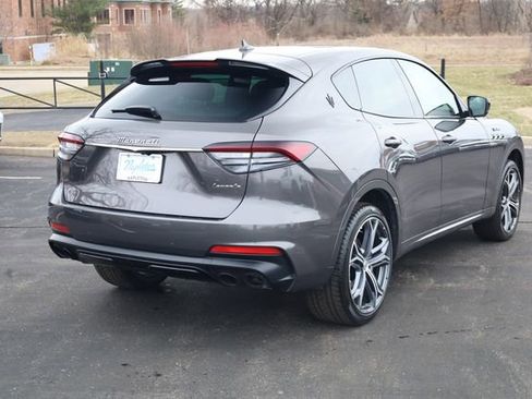 Used 2022 Maserati Levante Modena image 5