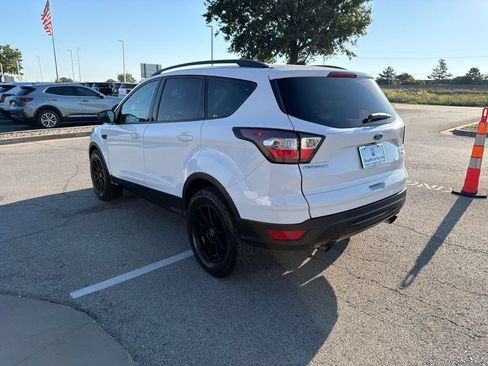 Used 2018 Ford Escape SE w/ SE Sport Appearance Package AWD/4WD image 5