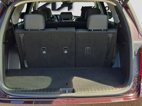 Used 2024 Hyundai Palisade SEL image 11