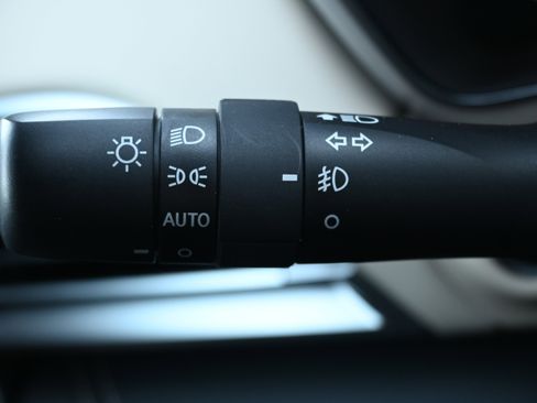 Certified 2025 Subaru Outback Limited image 29