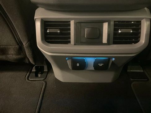 Used 2024 Ford F150 XLT w/ Mobile Office Package image 34