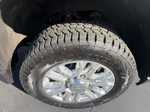 Used 2021 GMC Sierra 2500 Denali image 21