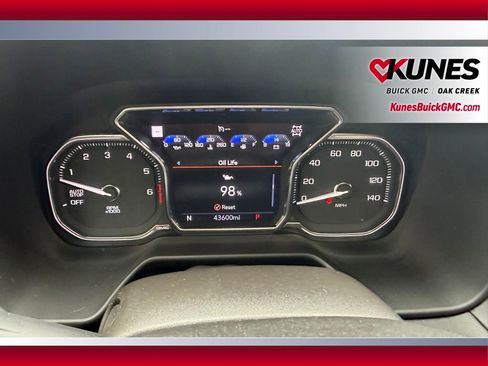 Used 2021 GMC Yukon AT4 w/ AT4 Premium Package AWD/4WD image 27