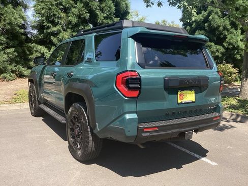 Certified 2026 Toyota 4Runner TRD Off-Road Premium AWD/4WD image 13