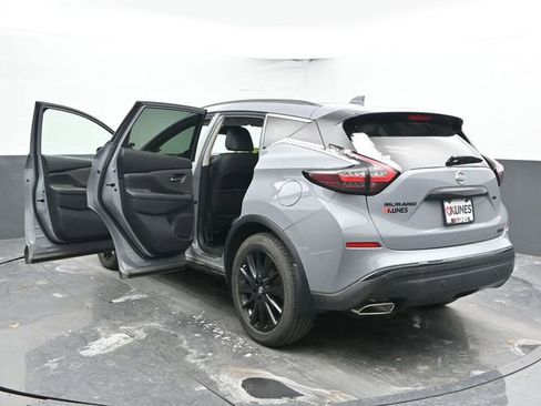 Used 2022 Nissan Murano SV w/ SV Midnight Edition Package image 56