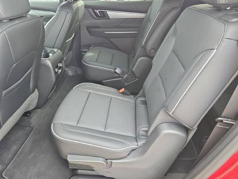 Certified 2026 Buick Enclave Preferred FWD image 23