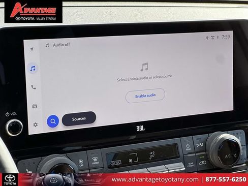 Used 2024 Toyota Grand Highlander AWD image 35