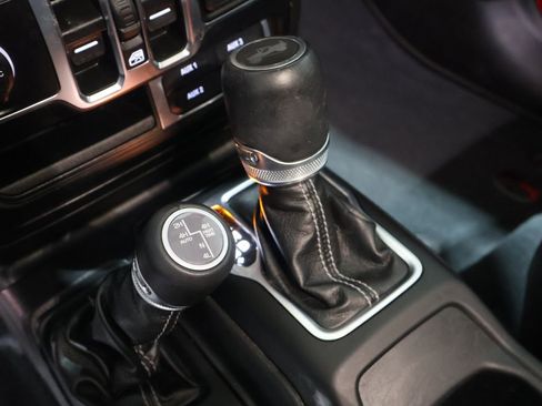 Used 2022 Jeep Wrangler Unlimited Sahara w/ Cold Weather Group image 30