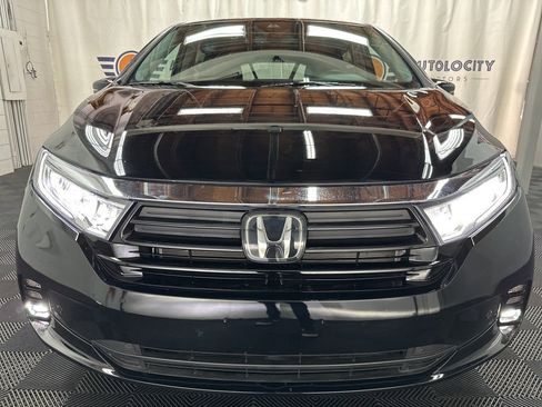 Used 2024 Honda Odyssey Touring image 4