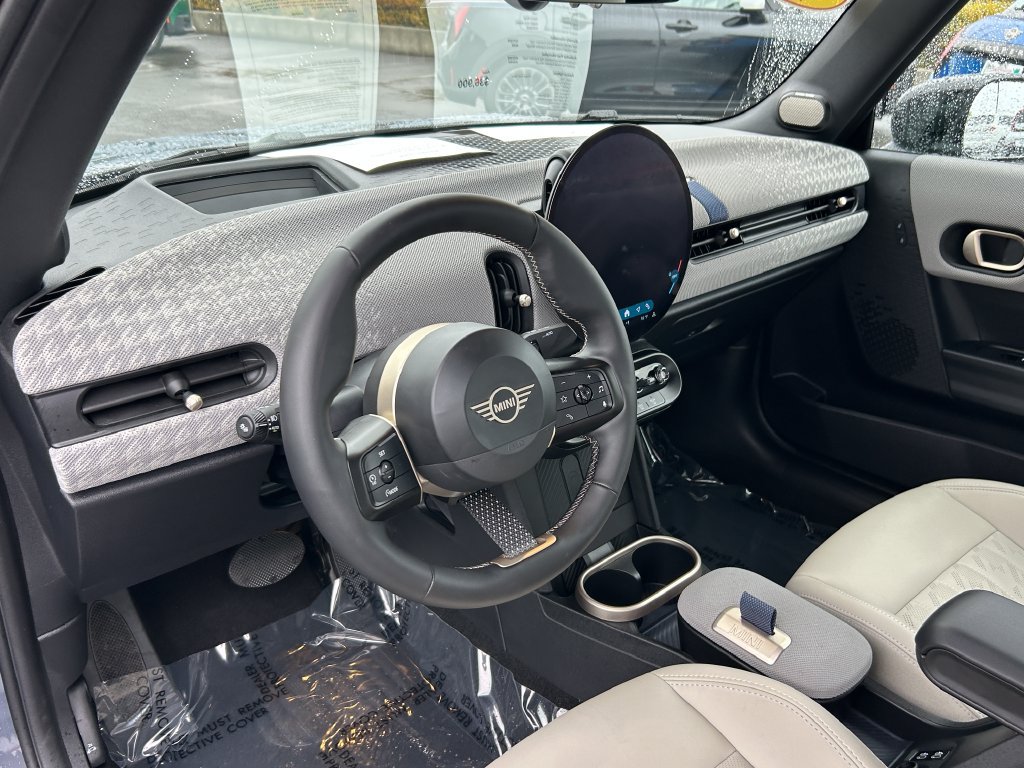 Used 2025 MINI Cooper S FWD image 13