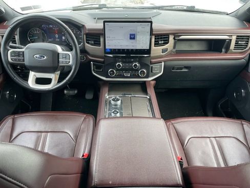 Used 2024 Ford Expedition Max Limited AWD/4WD image 10