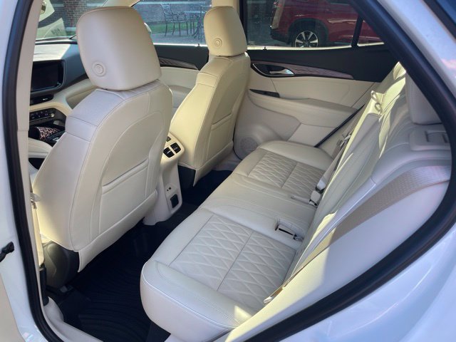 Used 2023 Buick Envision Avenir AWD/4WD image 12