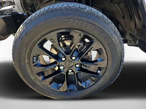 Used 2022 Jeep Wrangler Unlimited Sahara image 10