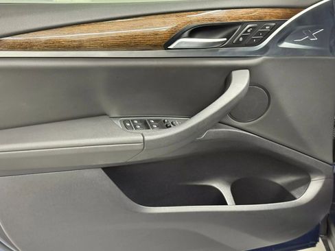 Used 2019 BMW X3 xDrive30i w/ Convenience Package image 18