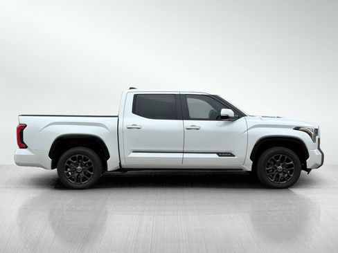 Used 2024 Toyota Tundra Platinum AWD/4WD image 8