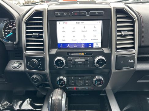 Certified 2019 Ford F150 Platinum w/ Equipment Group 701A Luxury image 26