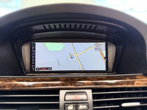 Used 2013 BMW 335i Convertible RWD image 10
