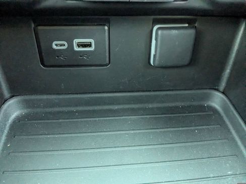 Certified 2024 Chevrolet Tahoe LS w/ Driver Alert Package RWD image 18