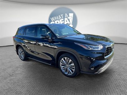 Certified 2021 Toyota Highlander Platinum