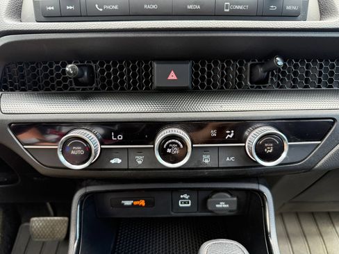 Used 2024 Honda CR-V LX image 27
