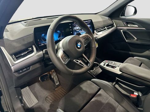 New 2026 BMW X2 xDrive28i w/ Technology Package AWD/4WD image 9