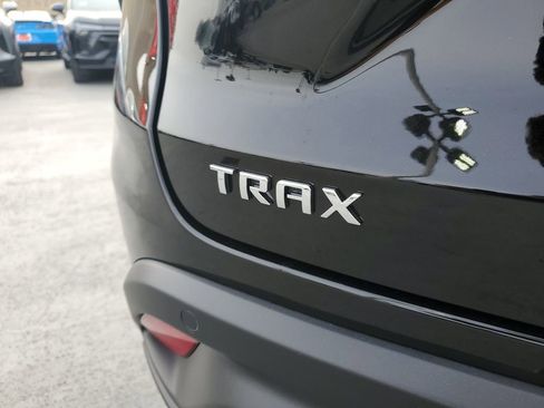 New 2026 Chevrolet Trax LS w/ Driver Confidence Package image 7