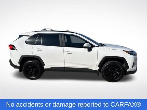 Used 2023 Toyota RAV4 XLE AWD/4WD image 2