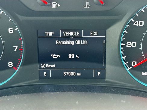 Used 2025 Chevrolet Malibu LT FWD image 15