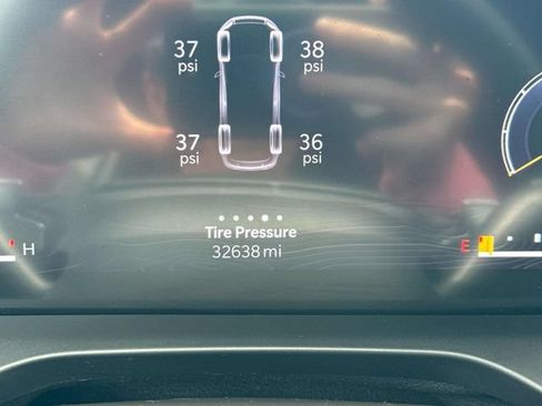 Used 2023 Jeep Grand Cherokee L Laredo AWD/4WD image 32