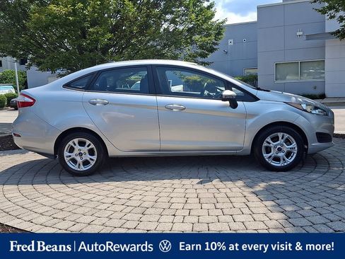 Used 2014 Ford Fiesta SE FWD image 7