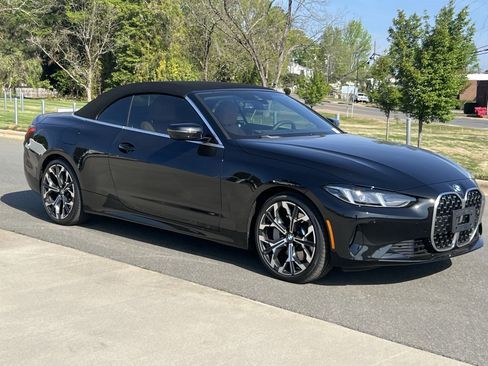 Used 2025 BMW 430i Convertible w/ Premium Package image 2