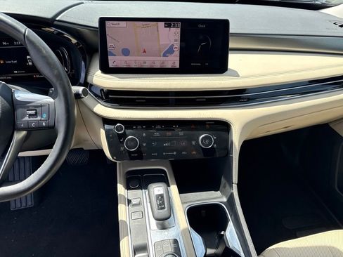 Used 2022 INFINITI QX60 Luxe w/ Performance Audio Package FWD image 6